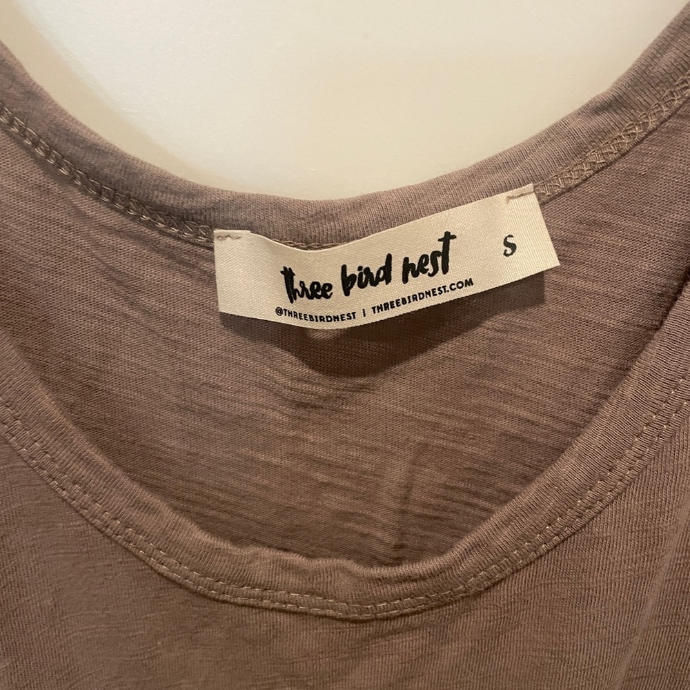 Three Bird Nest Taupe Tee